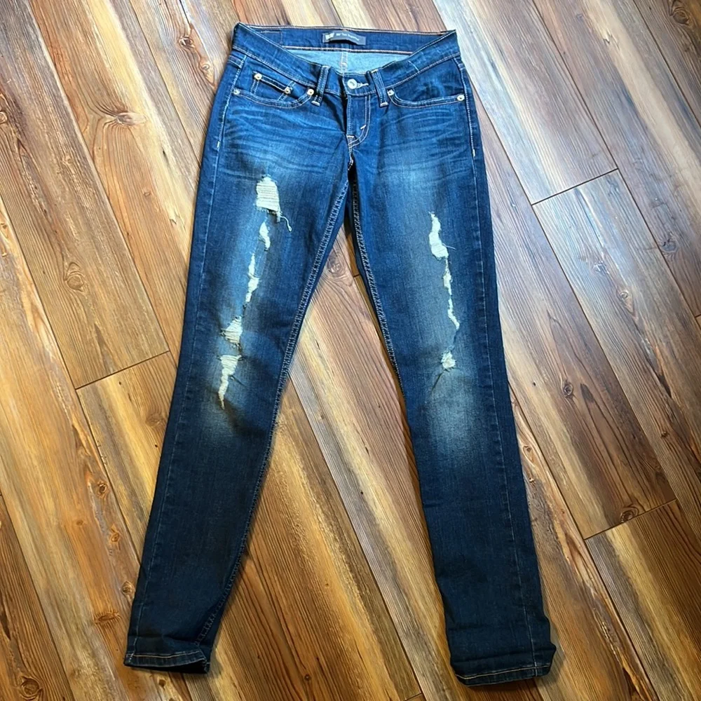 Levi’s Distressed 524 Too Superlow Jeans, Size 1M (25x32) - Picture 4 of 15